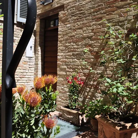 Bed & Breakfast Albornoz 4*