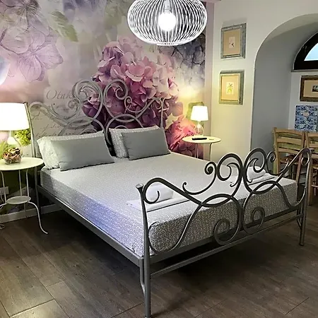 Bed & Breakfast Albornoz 3*